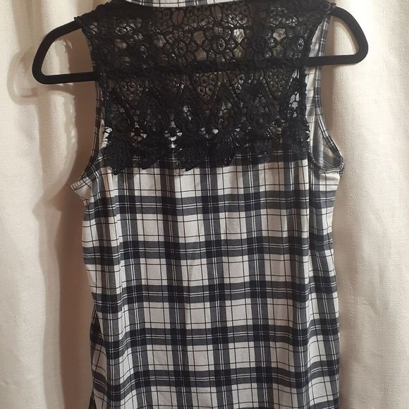 Embroidered Lace Back Shirt, Black & White Plaid Sleeveless by M Fasis size S - Picture 2 of 4